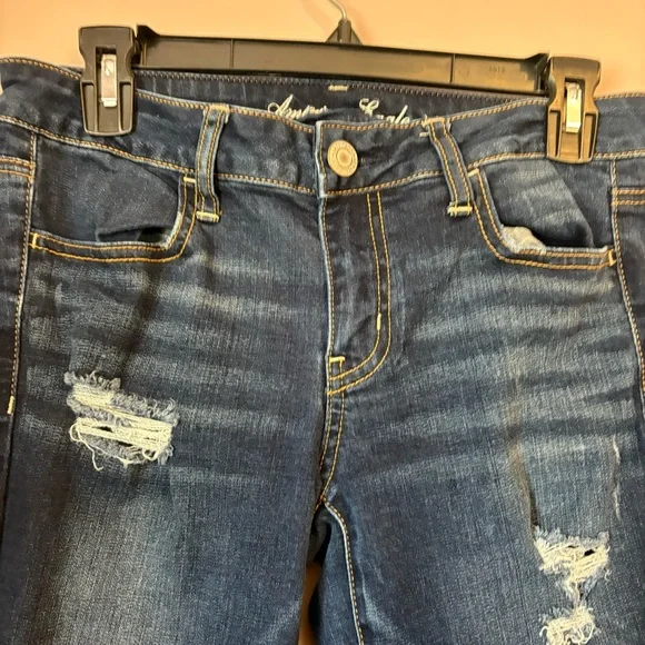 💙American Eagle Blue Jeggings with Distressed Details - Picture 3 of 7